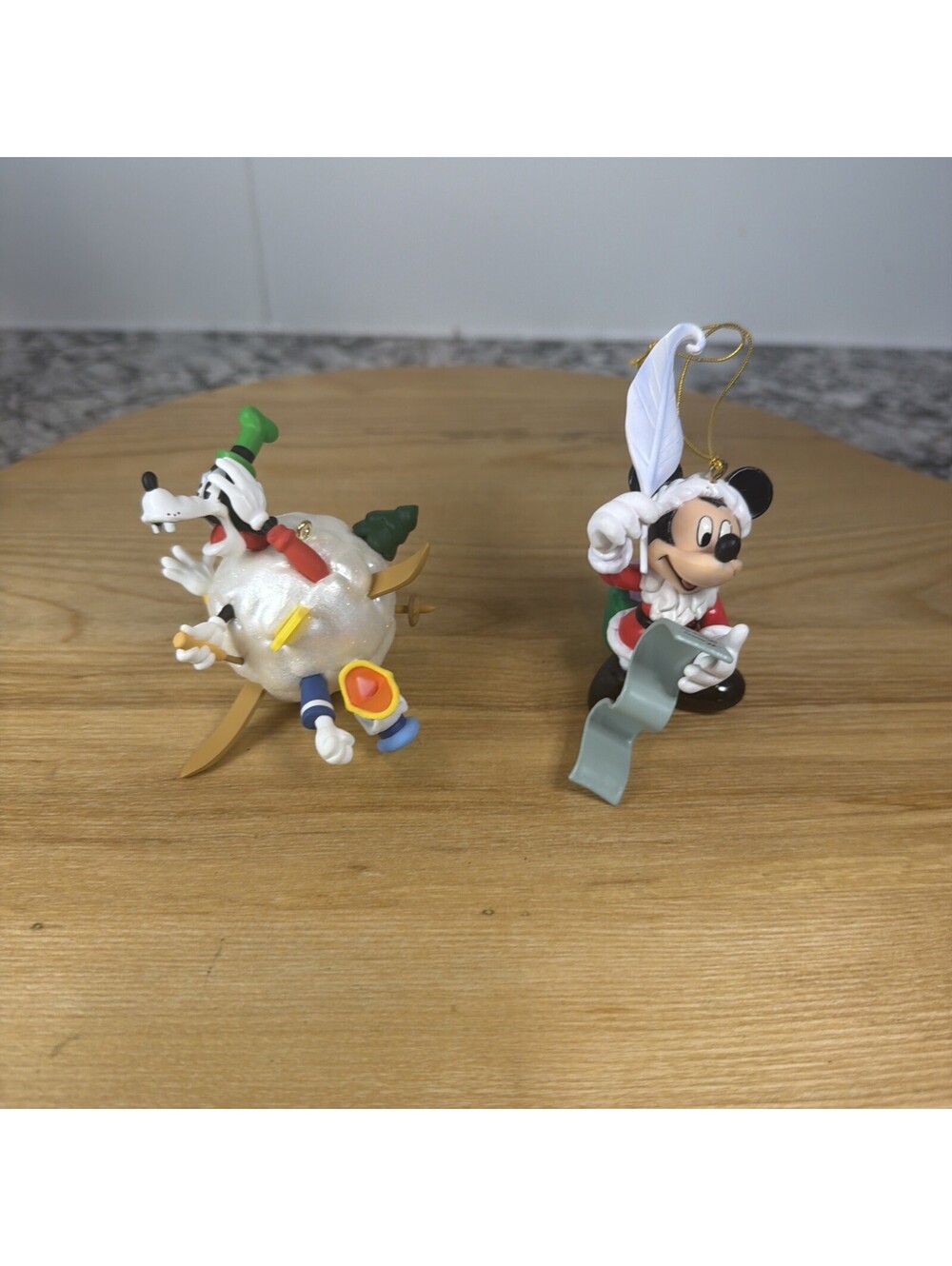 Disney’s Santa Mickey Tree-rific Treasures Hallmark Keepsake, Goofy Ski Adventur